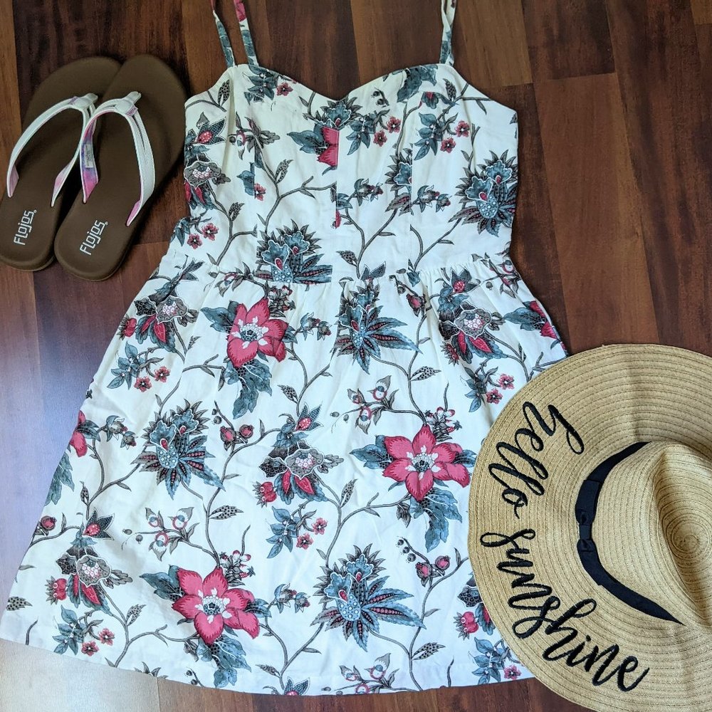 LOFT Linen Blend Floral Fit & Flare Dress - Size 6